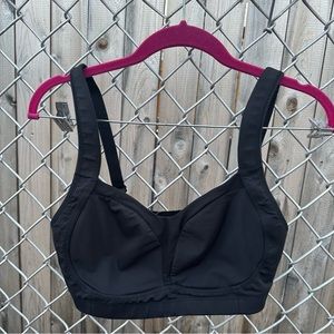 Lululemon sports bra black 34DD